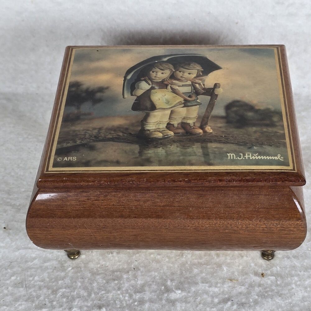 Vintage Goebel Hummel Reproduction Music Box Raindrops Keep Falling